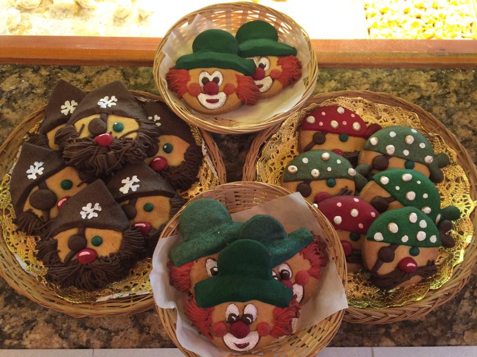 Carnevale con i biscotti del Panificio Cattaneo